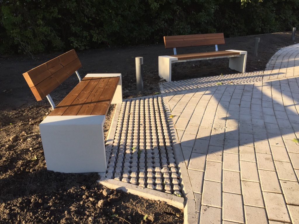 Садовые скамейки: делаем правильно выбор